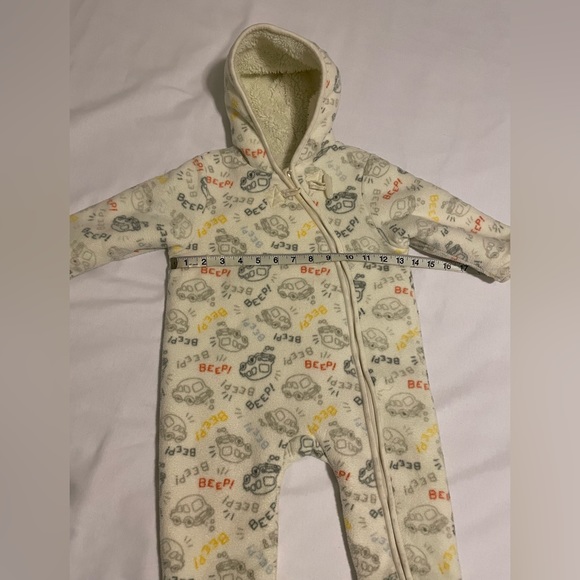 Baby Winter Hooded Romper Fleece Snowsuit Joe Fresh Cream Unisex 6-12 months - Picture 3 of 9